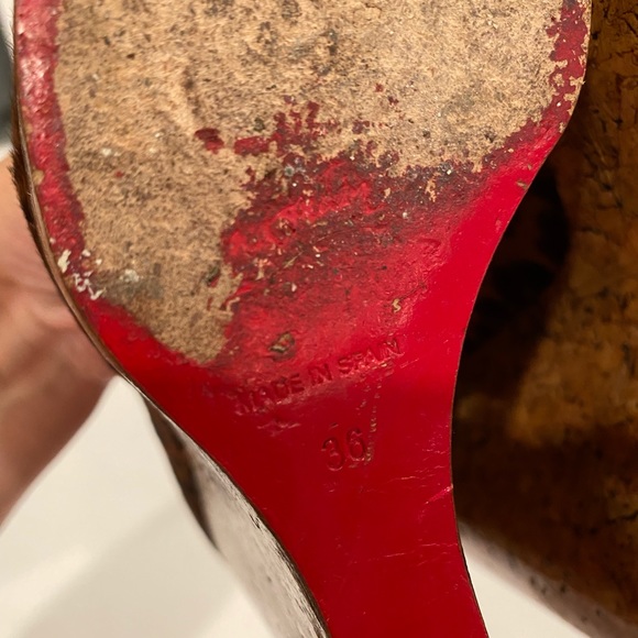 Christian Louboutin coroclic wedge leopard pumps